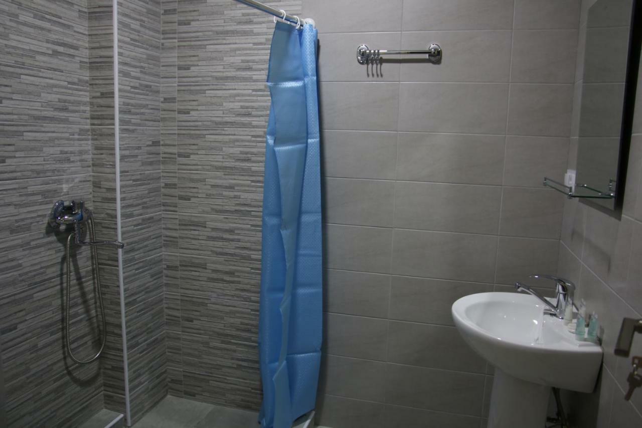 Hotel Complex Nabadi Omalo Ngoại thất bức ảnh