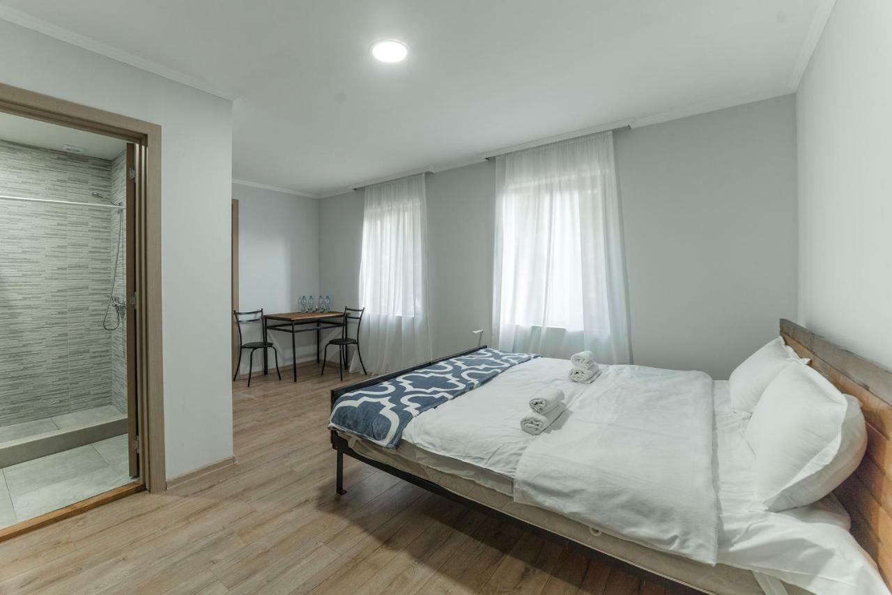 Hotel Complex Nabadi Omalo Ngoại thất bức ảnh